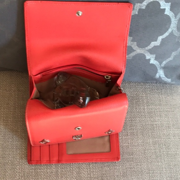 MCM Trifold Orange Wallet - Picture 4 of 12